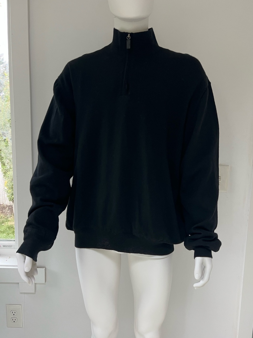 100% Merino wool Men's Black Half-Zip Pullover Sweater Made in Peru size XL